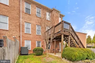 224 N View Cir, Warrenton, VA 20186 - Photo 61