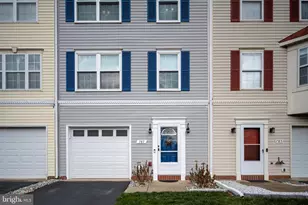 787 General Wallace Ct, Warrenton, VA 20186 - Photo 1