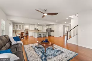 7483 Lake Willow Ct, Warrenton, VA 20187 - Photo 13