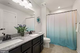 7483 Lake Willow Ct, Warrenton, VA 20187 - Photo 33