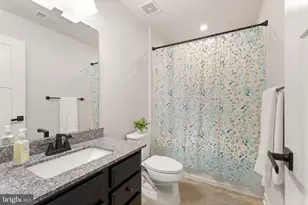 7483 Lake Willow Ct, Warrenton, VA 20187 - Photo 29