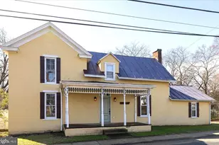 108 W Main St, Remington, VA 22734 - Photo 1