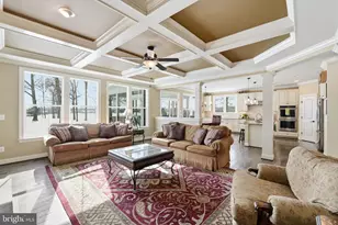 7148 Lake Dr, Warrenton, VA 20187 - Photo 11