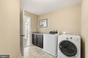 7148 Lake Dr, Warrenton, VA 20187 - Photo 29