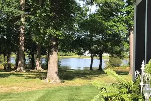 7148 Lake Dr, Warrenton, VA 20187 - Photo 5