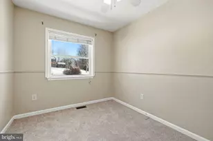 5666 Red Maple Ct, Warrenton, VA 20187 - Photo 17