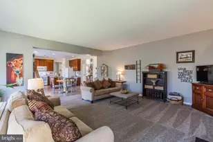 274 Hidden Creek Ln, Warrenton, VA 20186 - Photo 3