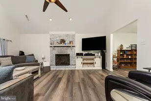 6450 Waterdale Ct, Bealeton, VA 22712 - Photo 9