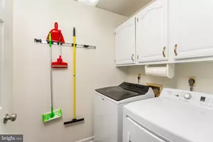 6450 Waterdale Ct, Bealeton, VA 22712 - Photo 17