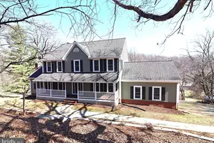 6885 Walnut Heights Dr, Warrenton, VA 20186 - Photo 1