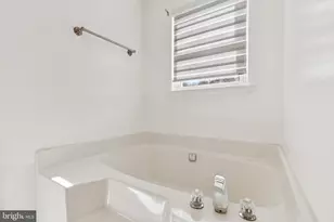 6127 Beverleys Mill Rd, Broad Run, VA 20137 - Photo 17