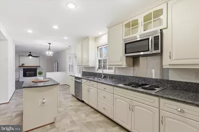 6249 Ghadban Court, Warrenton, VA 20187 - Photo 19