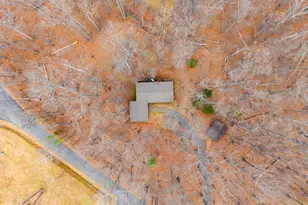 6030 Snow Mountain Rd, Broad Run, VA 20137 - Photo 3