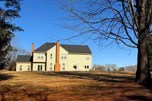 7243 Windsor Ct, Warrenton, VA 20186 - Photo 5