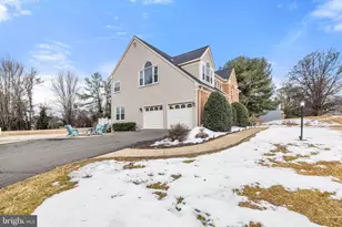 7243 Windsor Ct, Warrenton, VA 20186 - Photo 9