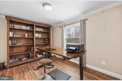 7326 Stuart Circle, Warrenton, VA 20187 - Photo 9