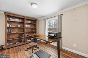 7326 Stuart Cir, Warrenton, VA 20187 - Photo 9