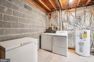 211 Fairfield Dr, Warrenton, VA 20186 - Photo 39