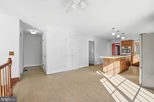 6743 Lake Dr, Warrenton, VA 20187 - Photo 29