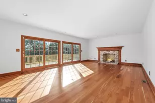 6743 Lake Dr, Warrenton, VA 20187 - Photo 25