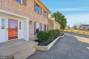 6743 Lake Dr, Warrenton, VA 20187 - Photo 5