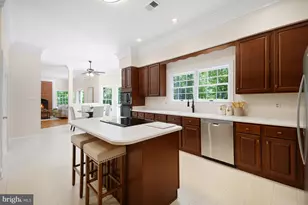 5722 Greenview Ln, Warrenton, VA 20187 - Photo 23