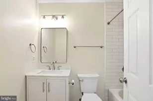 541 Highland Towne Ln, Warrenton, VA 20186 - Photo 25