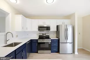 541 Highland Towne Ln, Warrenton, VA 20186 - Photo 11