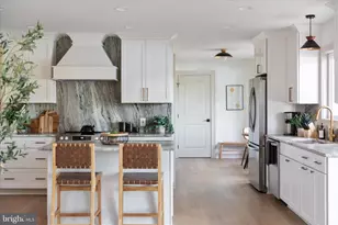 4386 Lakewood Dr, Warrenton, VA 20187 - Photo 15