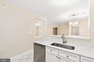 6696 Club House Ln, Warrenton, VA 20187 - Photo 7