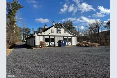 12055 John Marshall Highway, Markham, VA 22643 - Photo 11