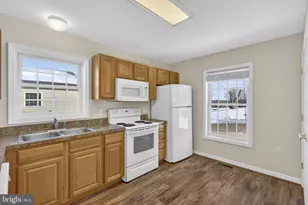 186 Sterling Ct, Warrenton, VA 20186 - Photo 13