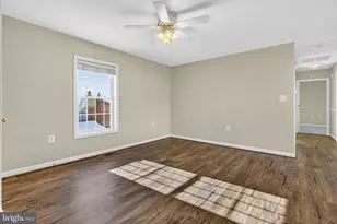 186 Sterling Ct, Warrenton, VA 20186 - Photo 7