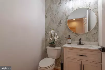 158 N View Circle, Warrenton, VA 20186 - Photo 9