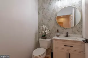 158 N View Cir, Warrenton, VA 20186 - Photo 9