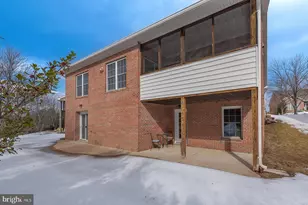 158 N View Cir, Warrenton, VA 20186 - Photo 31