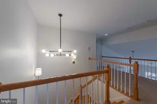 158 N View Cir, Warrenton, VA 20186 - Photo 17