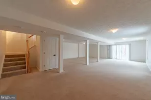 158 N View Cir, Warrenton, VA 20186 - Photo 19