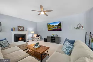 6841 Lake Anne Ct, Warrenton, VA 20187 - Photo 11