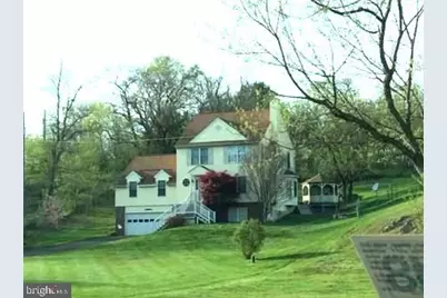 11530 John Marshall Hwy, Markham, VA 22643 - Photo 1