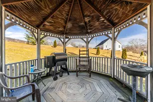 11530 John Marshall Hwy, Markham, VA 22643 - Photo 7