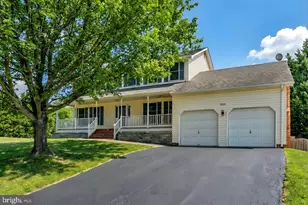 7129 Cavalry Dr, Warrenton, VA 20187 - Photo 1