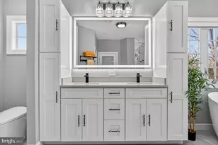 6827 Tanglewood Dr, Warrenton, VA 20187 - Photo 7