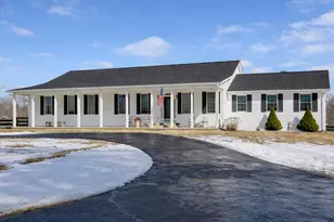 10292 Cliff Mills Rd, Marshall, VA 20115 - Photo 1