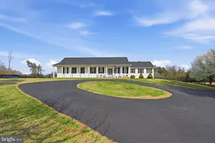 10292 Cliff Mills Rd, Marshall, VA 20115 - Photo 3