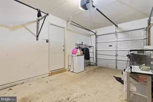 511 Highland Towne Ln, Warrenton, VA 20186 - Photo 33