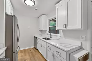 6741 Maxwell Ave, Warrenton, VA 20187 - Photo 25