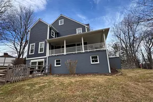 5755 Hunton Wood Dr, Broad Run, VA 20137 - Photo 7