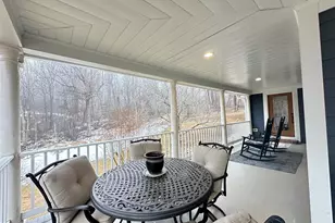 5755 Hunton Wood Dr, Broad Run, VA 20137 - Photo 13