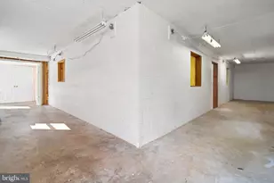 5755 Hunton Wood Dr, Broad Run, VA 20137 - Photo 119